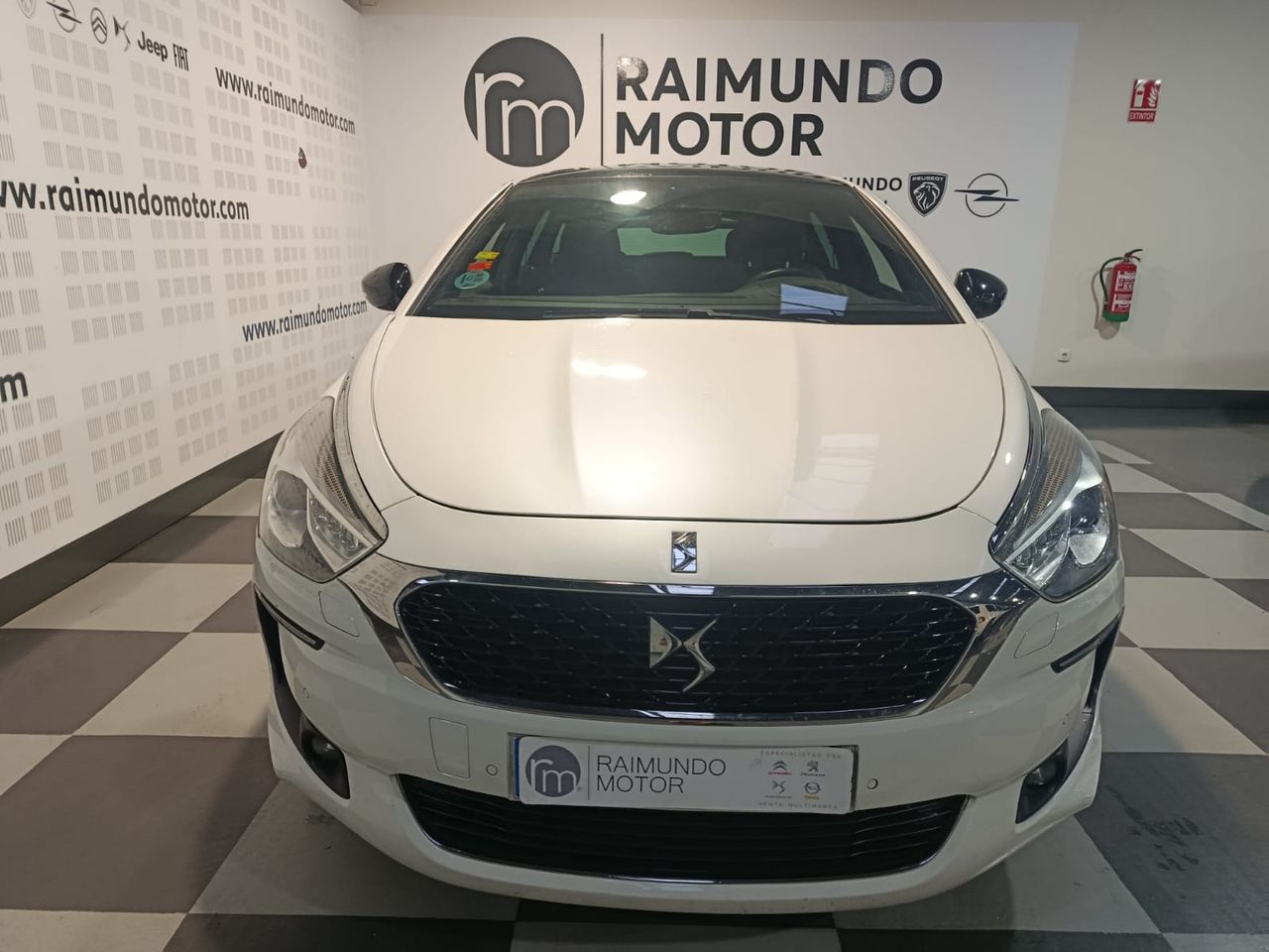 DS DS 5 5 BlueHDi 180 S&S EAT6 Style - Foto 2