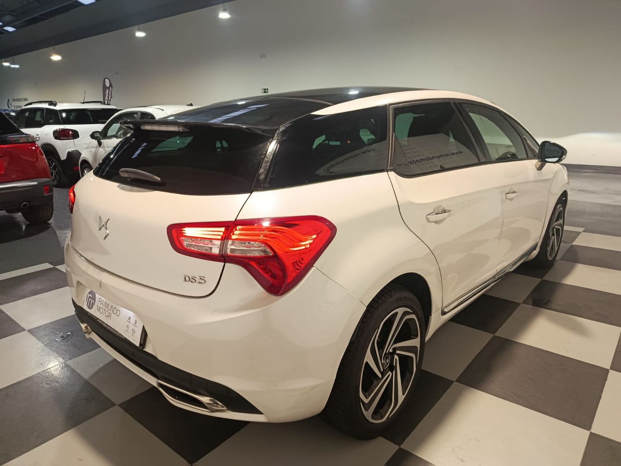 DS DS 5 5 BlueHDi 180 S&S EAT6 Style - Foto 2