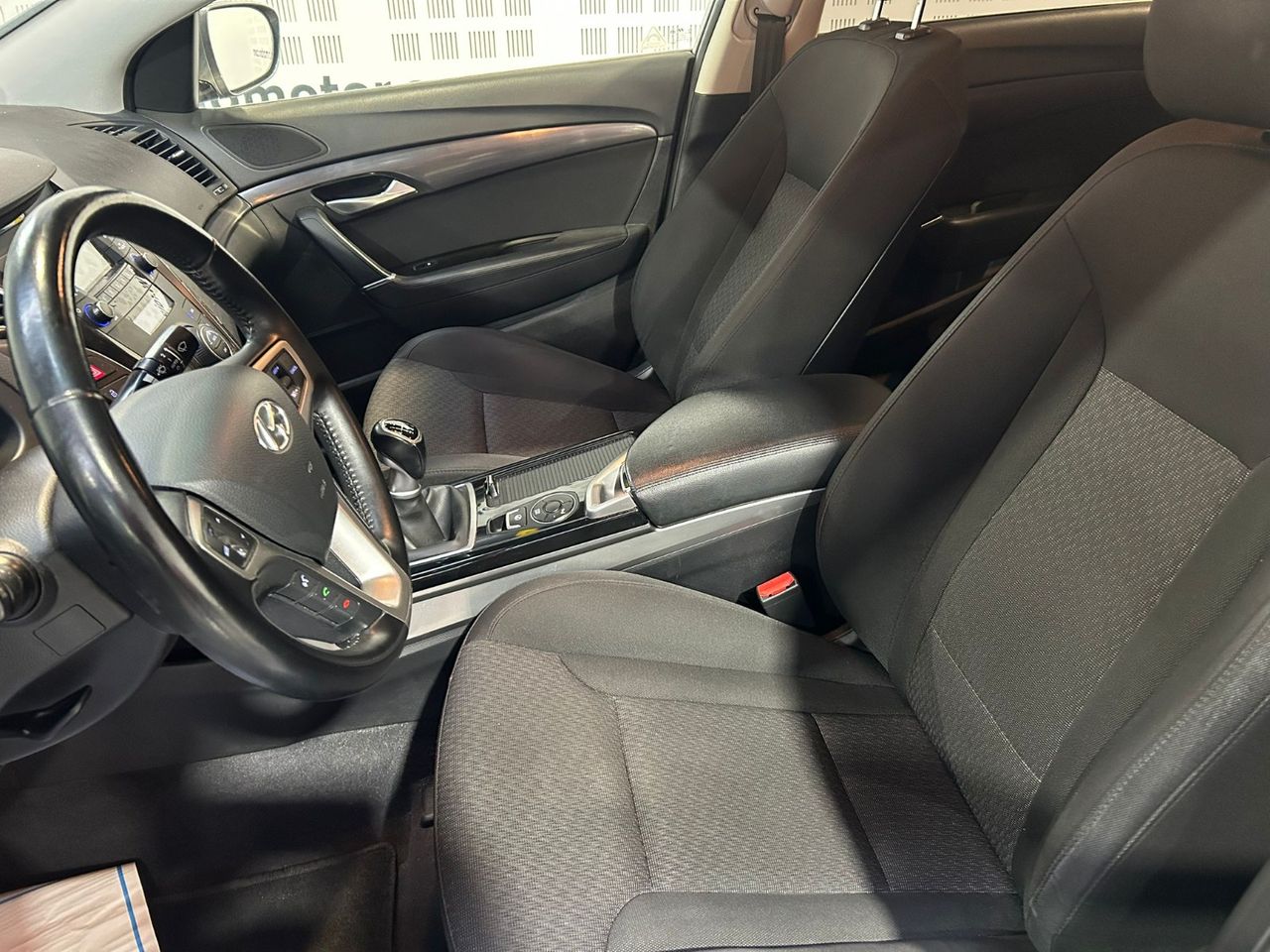 Hyundai i40 Sedán 1.7 CRDi 115 CV BlueDrive Essence - Foto 2