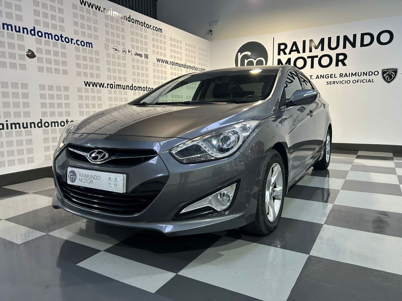 Hyundai i40 Sedán 1.7 CRDi 115 CV BlueDrive Essence - Foto 2