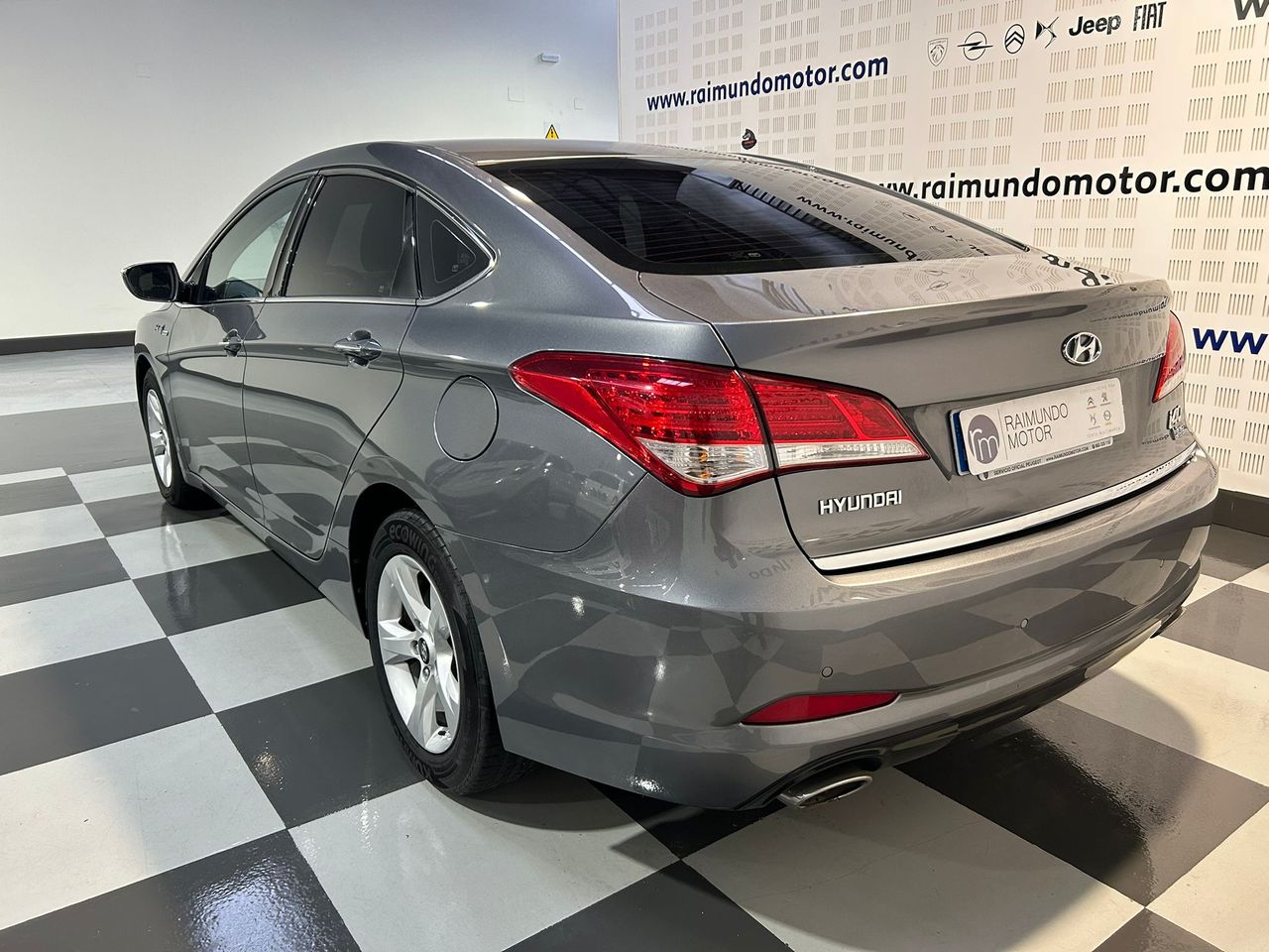 Hyundai i40 Sedán 1.7 CRDi 115 CV BlueDrive Essence - Foto 2