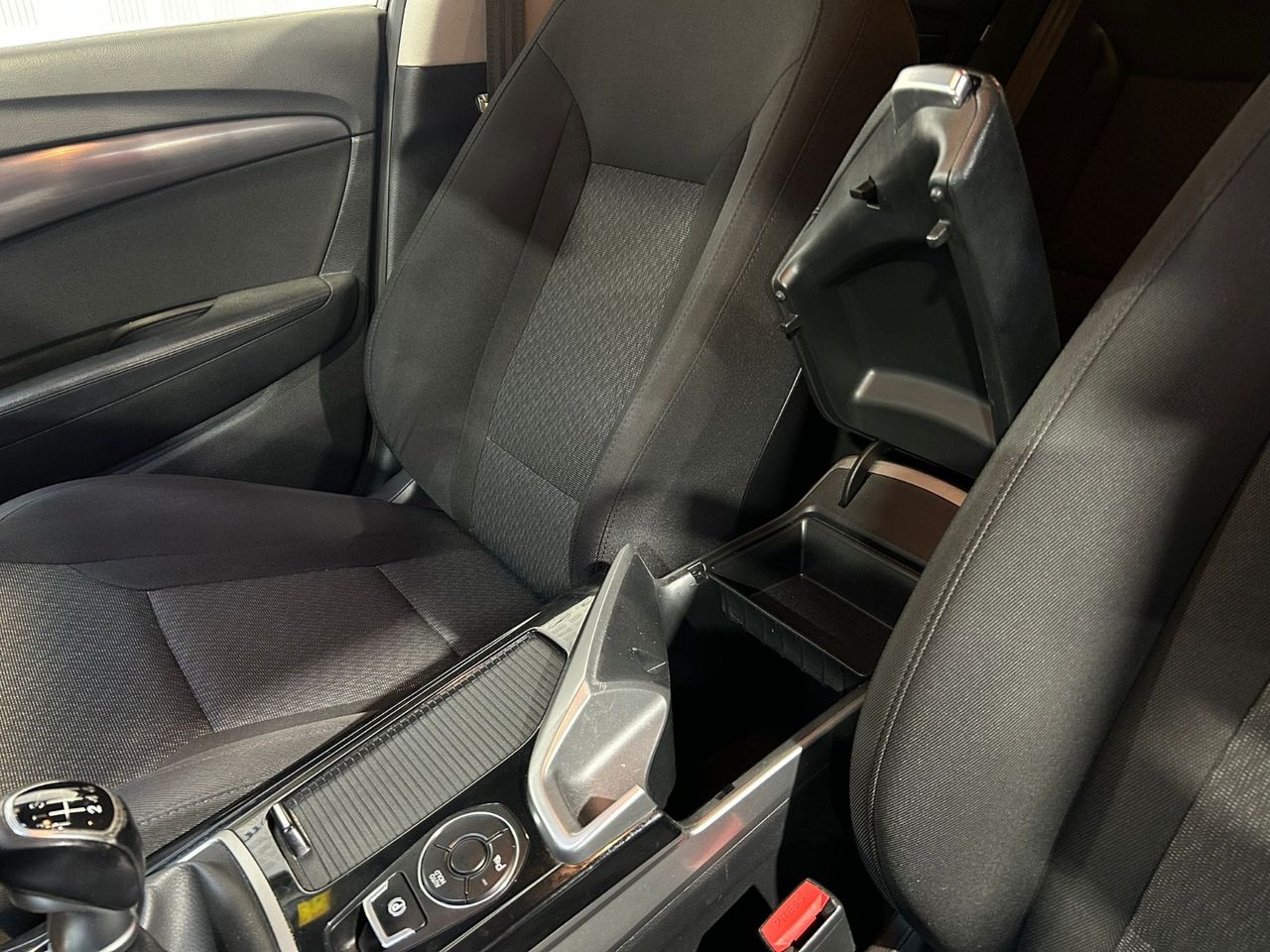 Hyundai i40 Sedán 1.7 CRDi 115 CV BlueDrive Essence - Foto 2