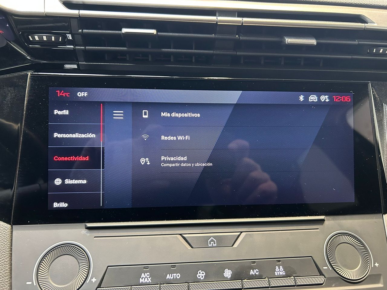 Peugeot 408 Allure Plug-In Hybrid 180 e-EAT8 - Foto 2