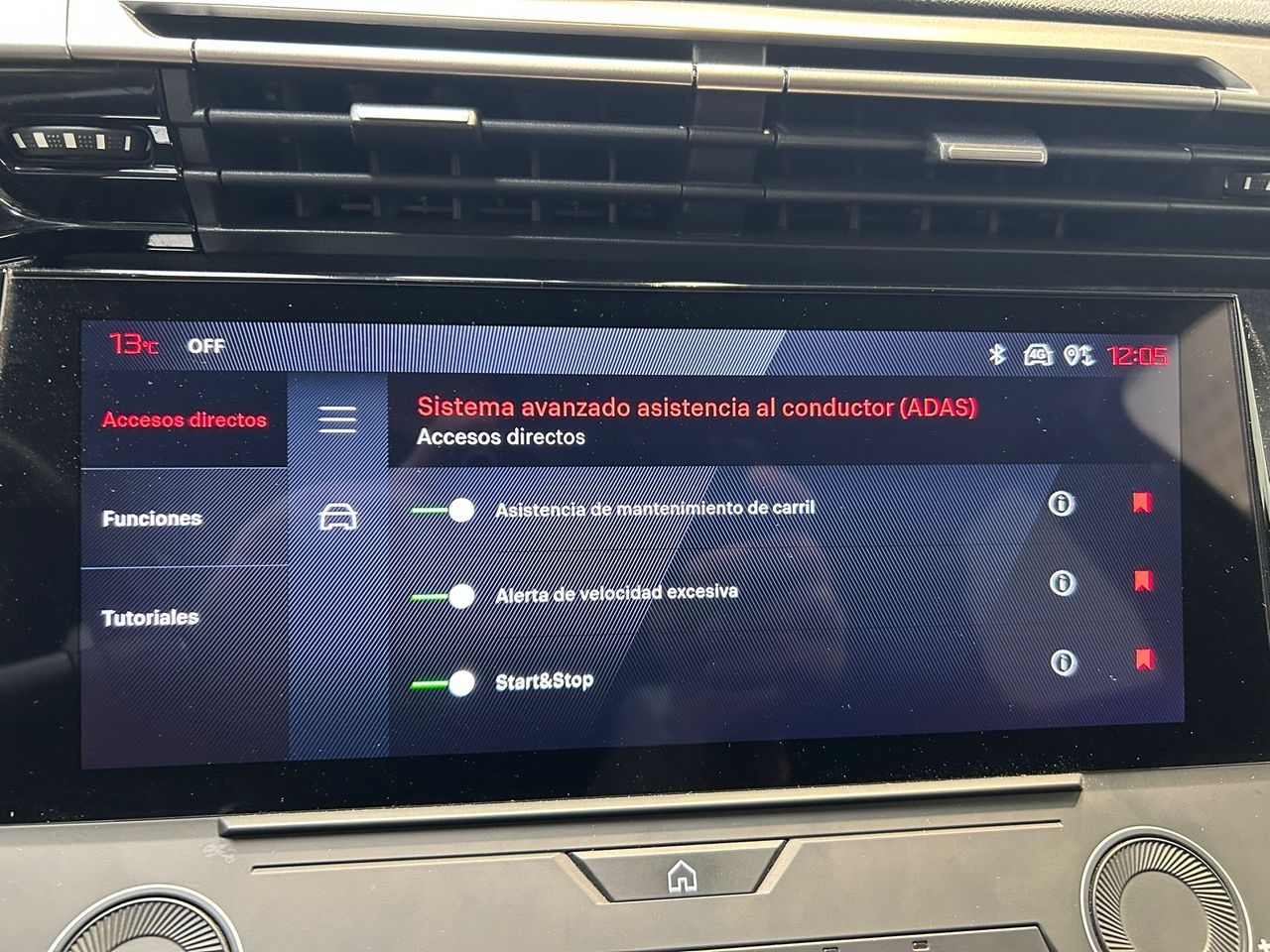 Peugeot 408 Allure Plug-In Hybrid 180 e-EAT8 - Foto 2