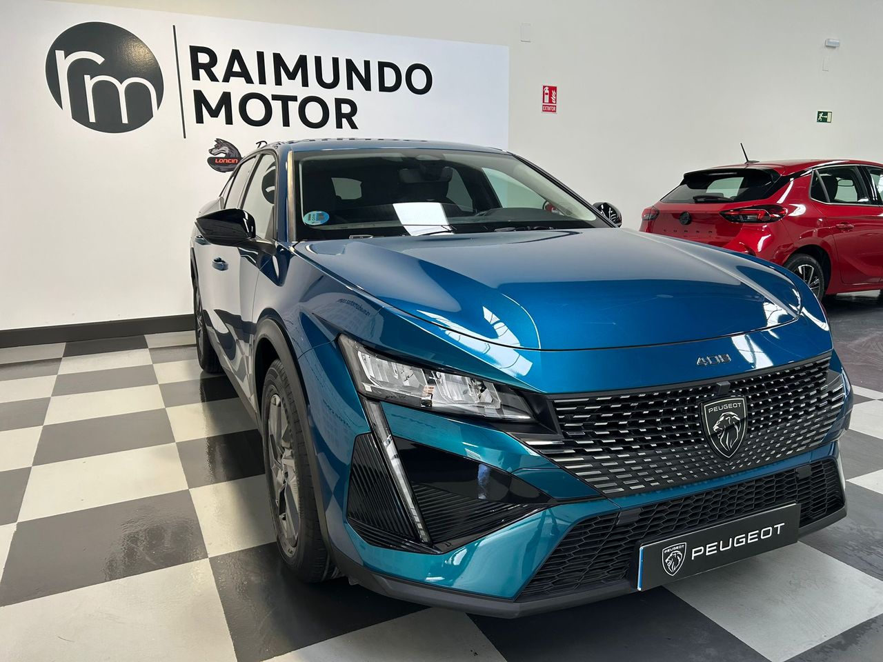 Peugeot 408 Allure Plug-In Hybrid 180 e-EAT8 - Foto 2