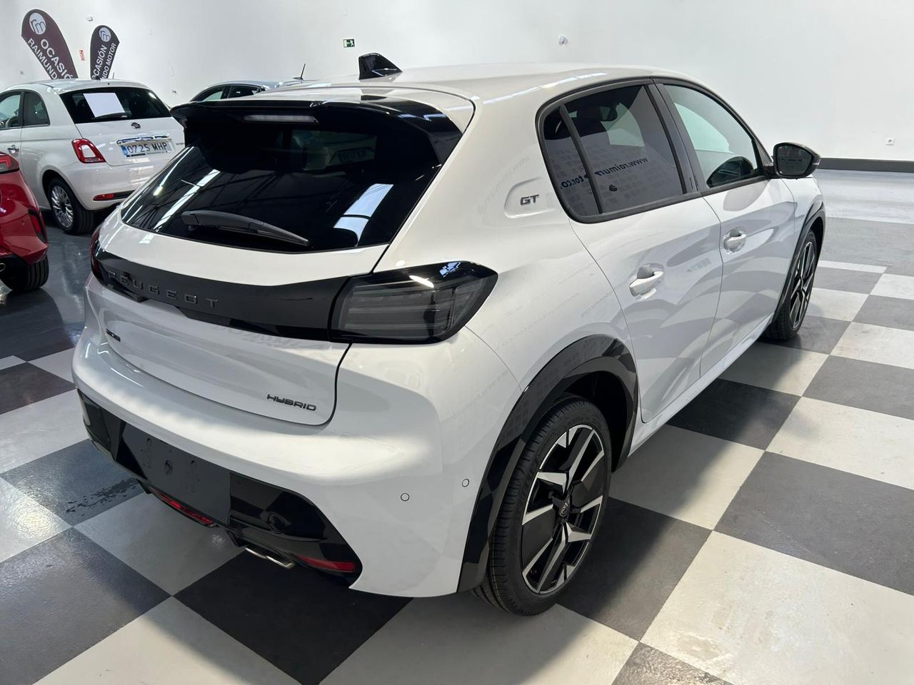 Peugeot 208 GT HYBRID 145 eDCS6 - Foto 2