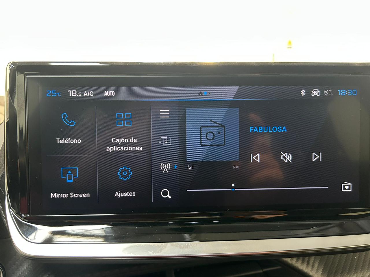 Peugeot 208 GT HYBRID 145 eDCS6 - Foto 2