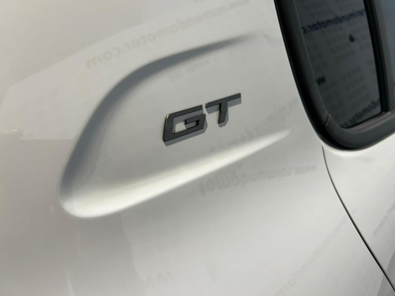 Peugeot 208 GT HYBRID 145 eDCS6 - Foto 2