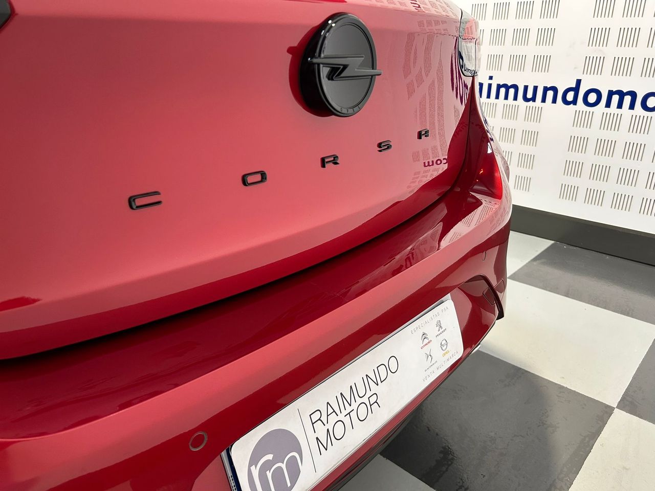 Opel Corsa 1.2 Turbo 74 kW (100 CV) Ultimate - Foto 2