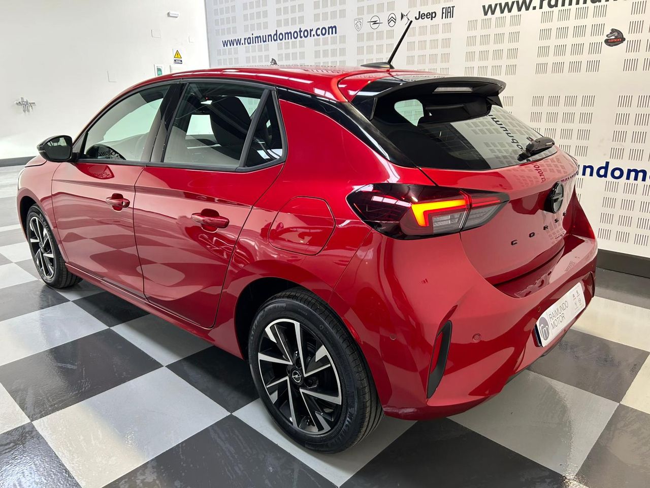 Opel Corsa 1.2 Turbo 74 kW (100 CV) Ultimate - Foto 2