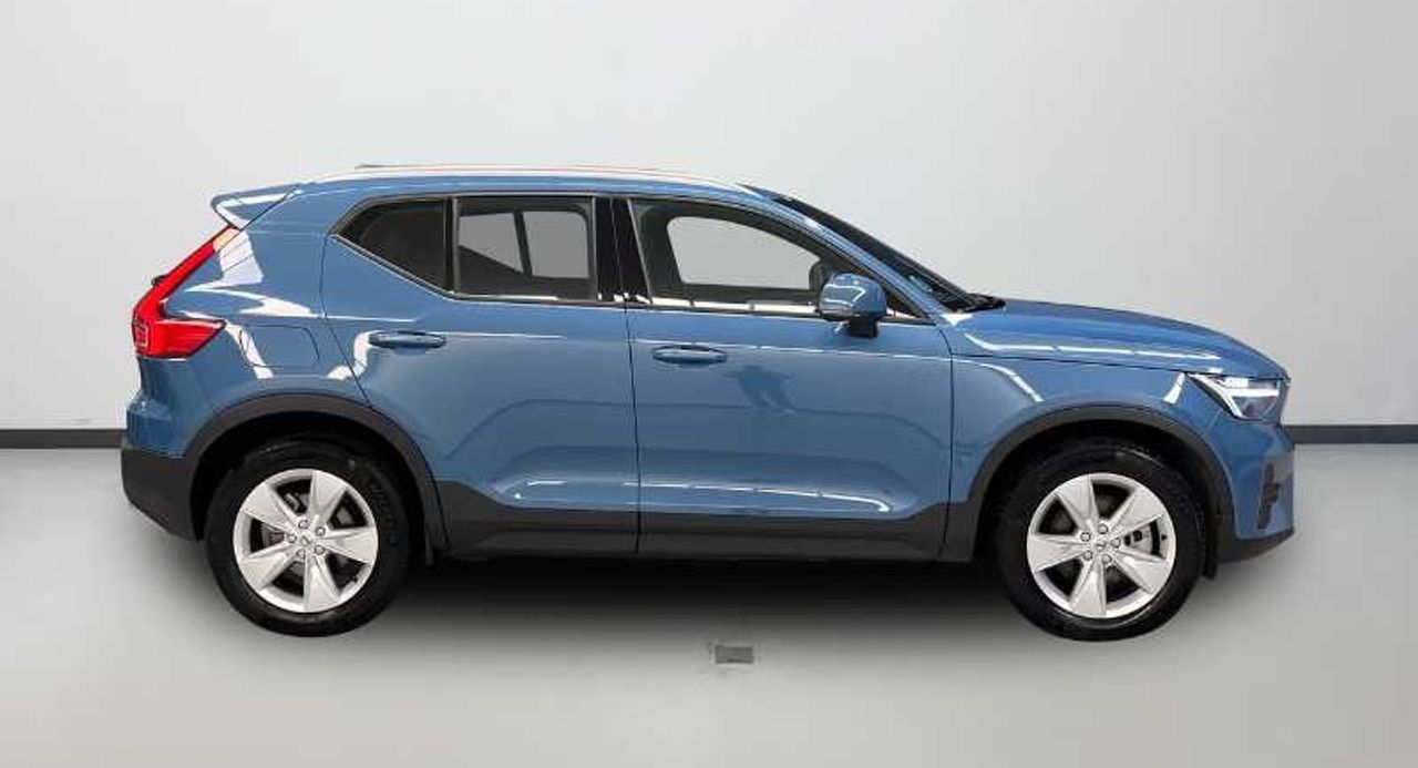 Volvo XC40 Essential B3 - Foto 2