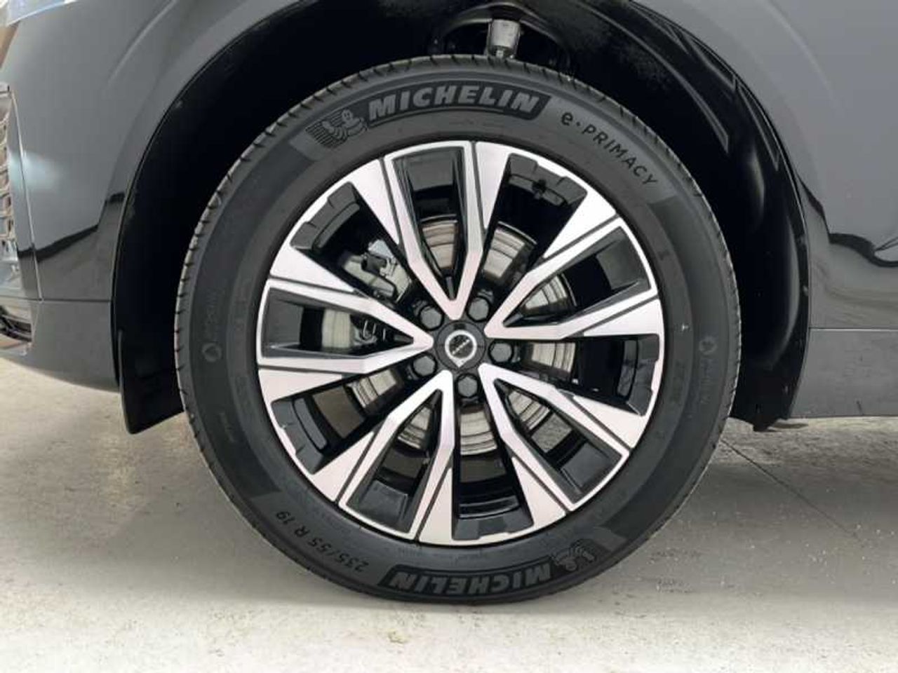 Volvo XC60 Core B5 AWD mild hybrid - Foto 2