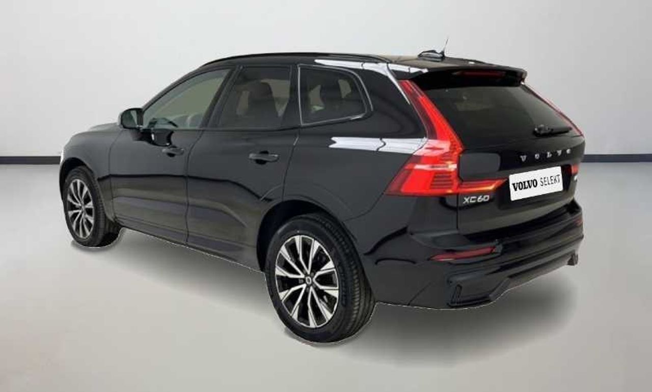 Volvo XC60 Core B5 AWD mild hybrid - Foto 2