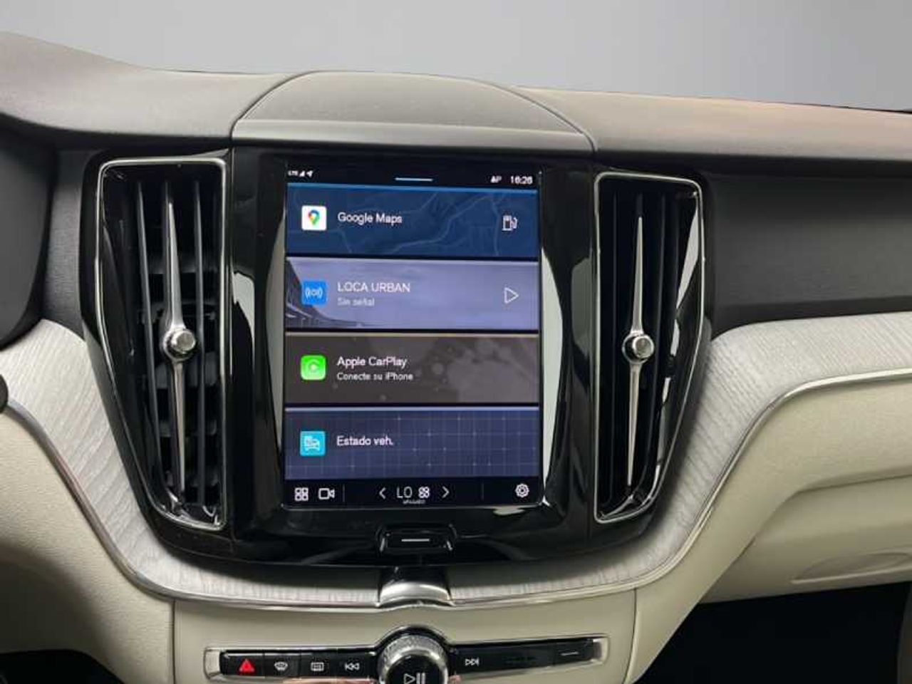 Volvo XC60 Core B5 AWD mild hybrid - Foto 2