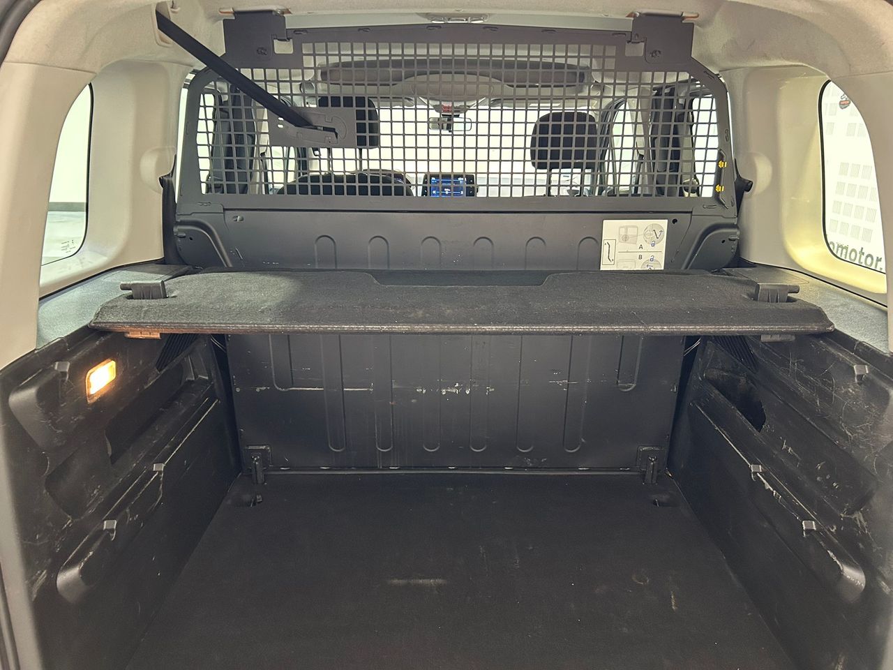 Peugeot Rifter 100 CV L1 - Foto 2