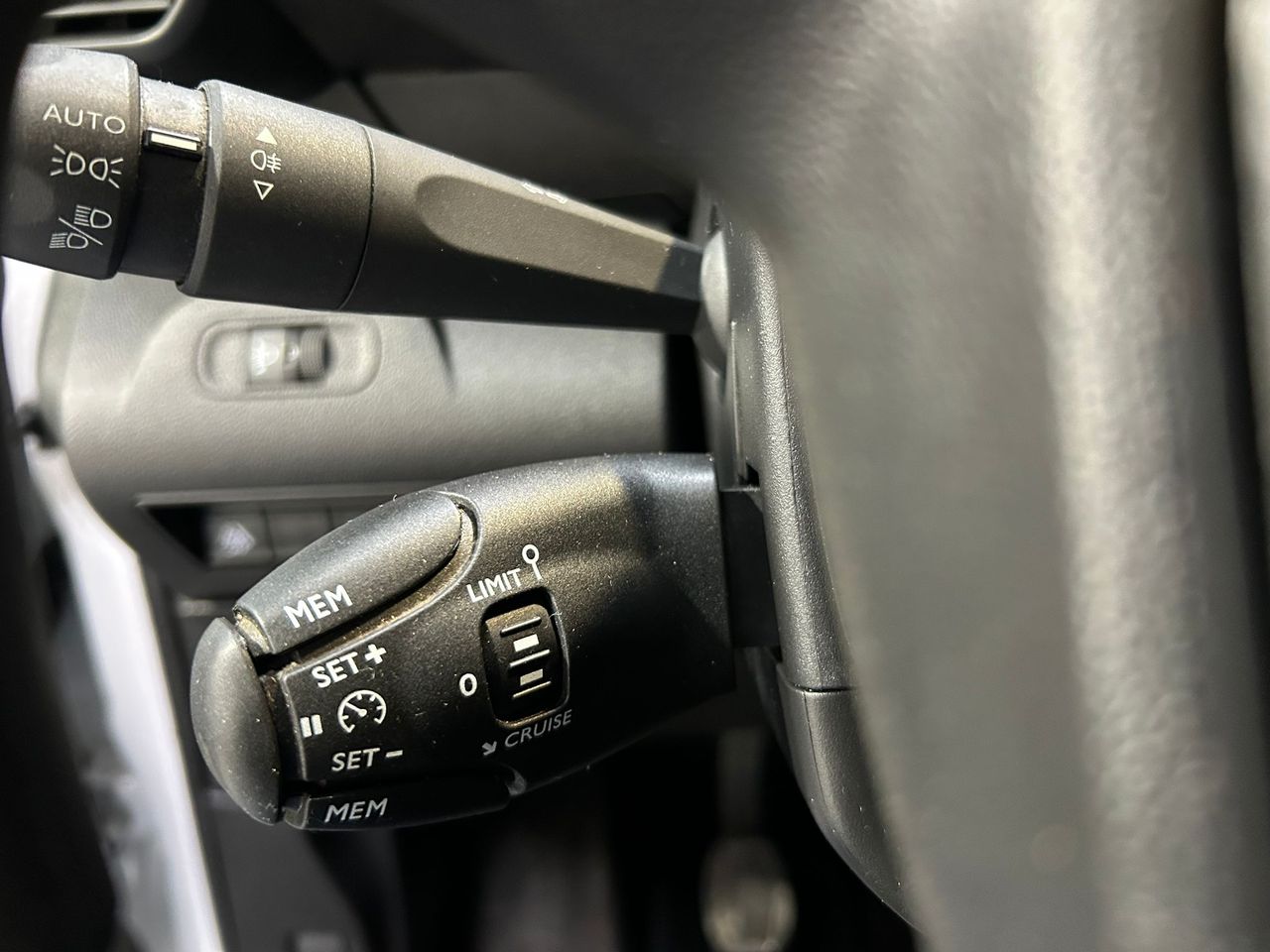 Peugeot Rifter 100 CV L1 - Foto 2