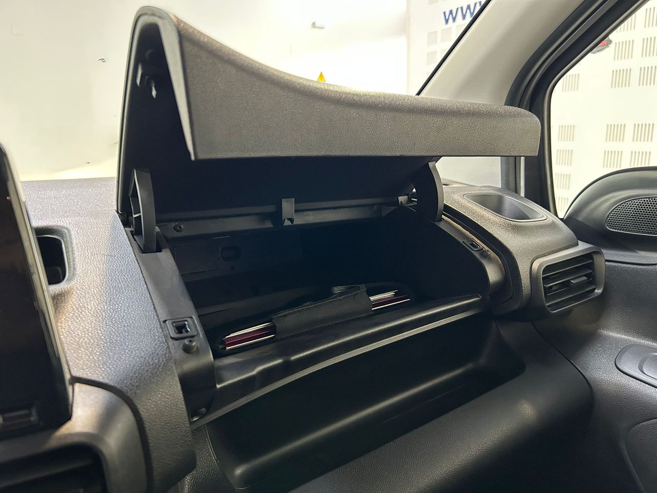 Peugeot Rifter 100 CV L1 - Foto 2