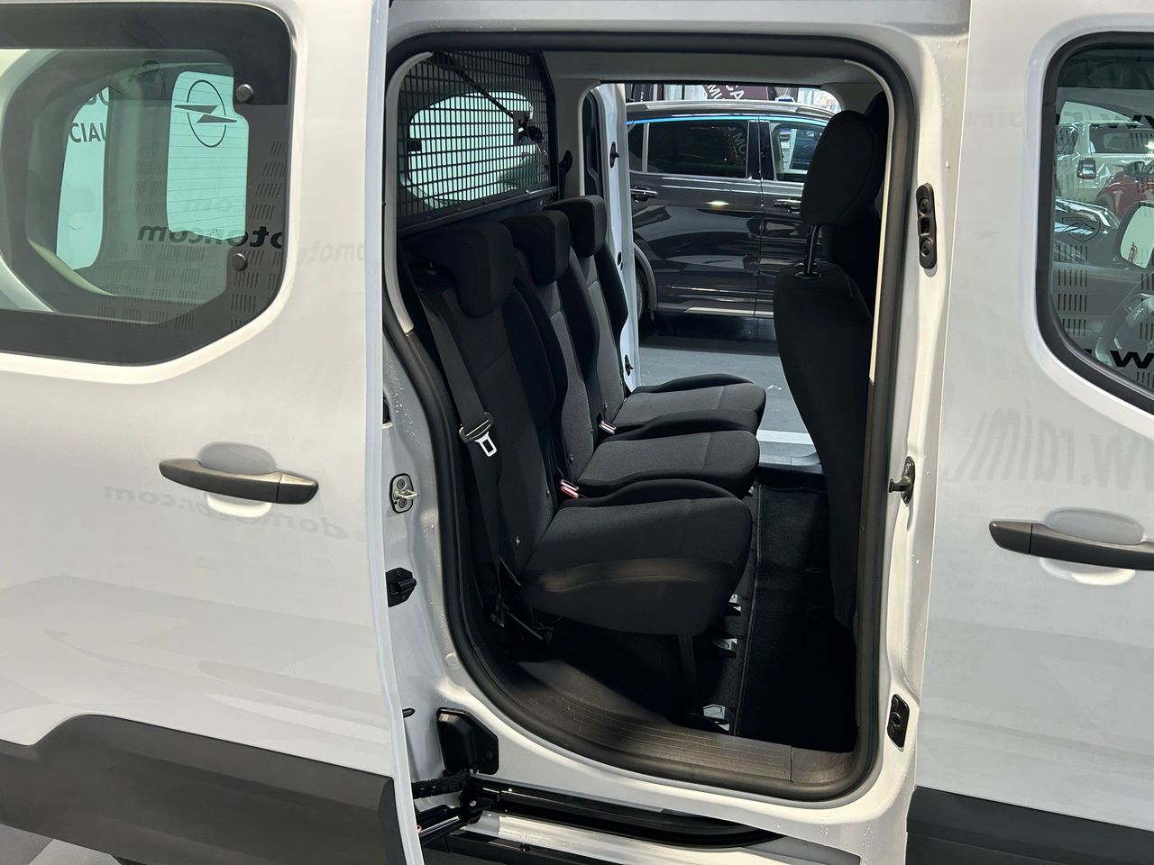 Peugeot Rifter 100 CV L1 - Foto 2