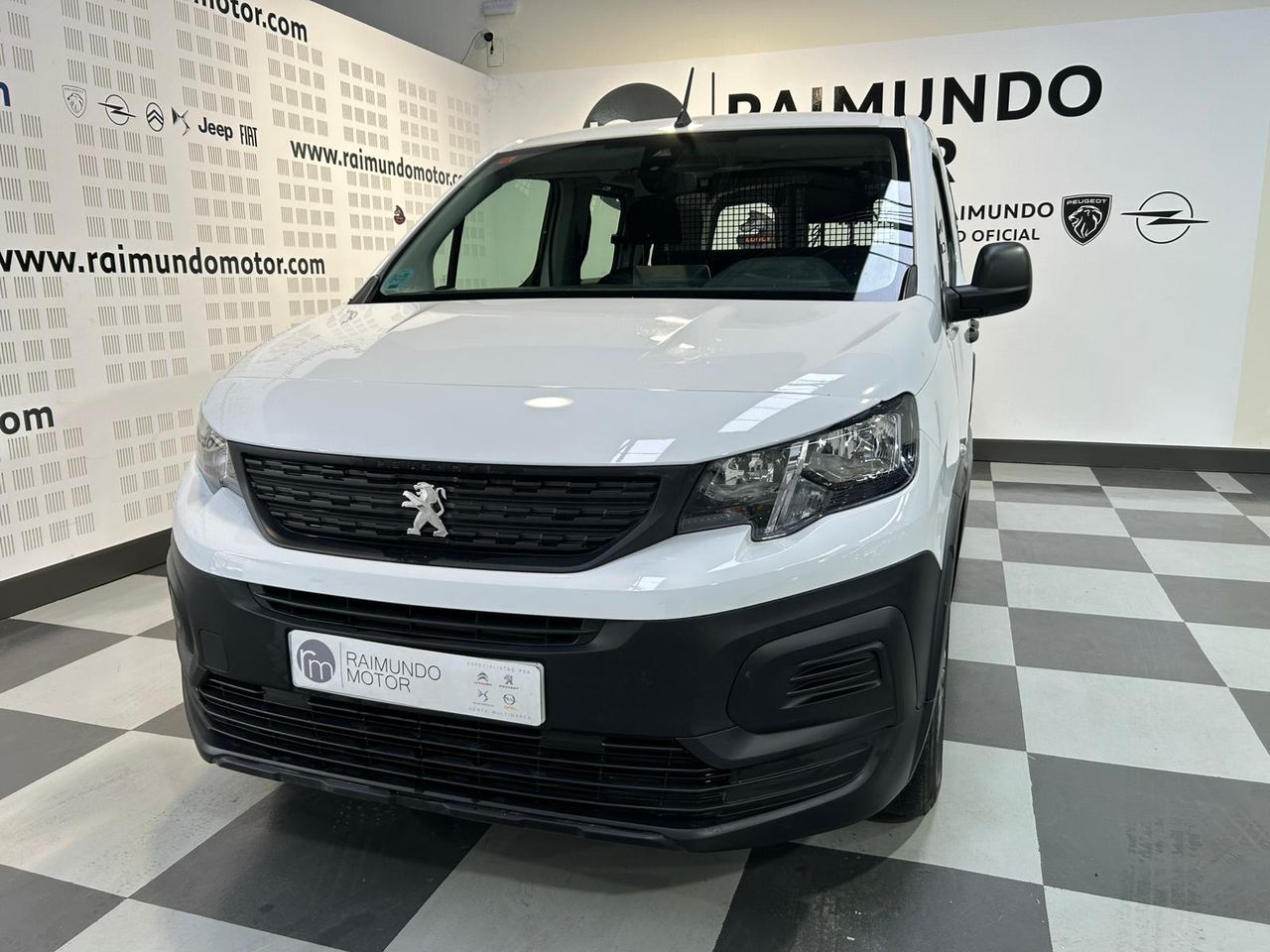 Peugeot Rifter 100 CV L1 - Foto 2