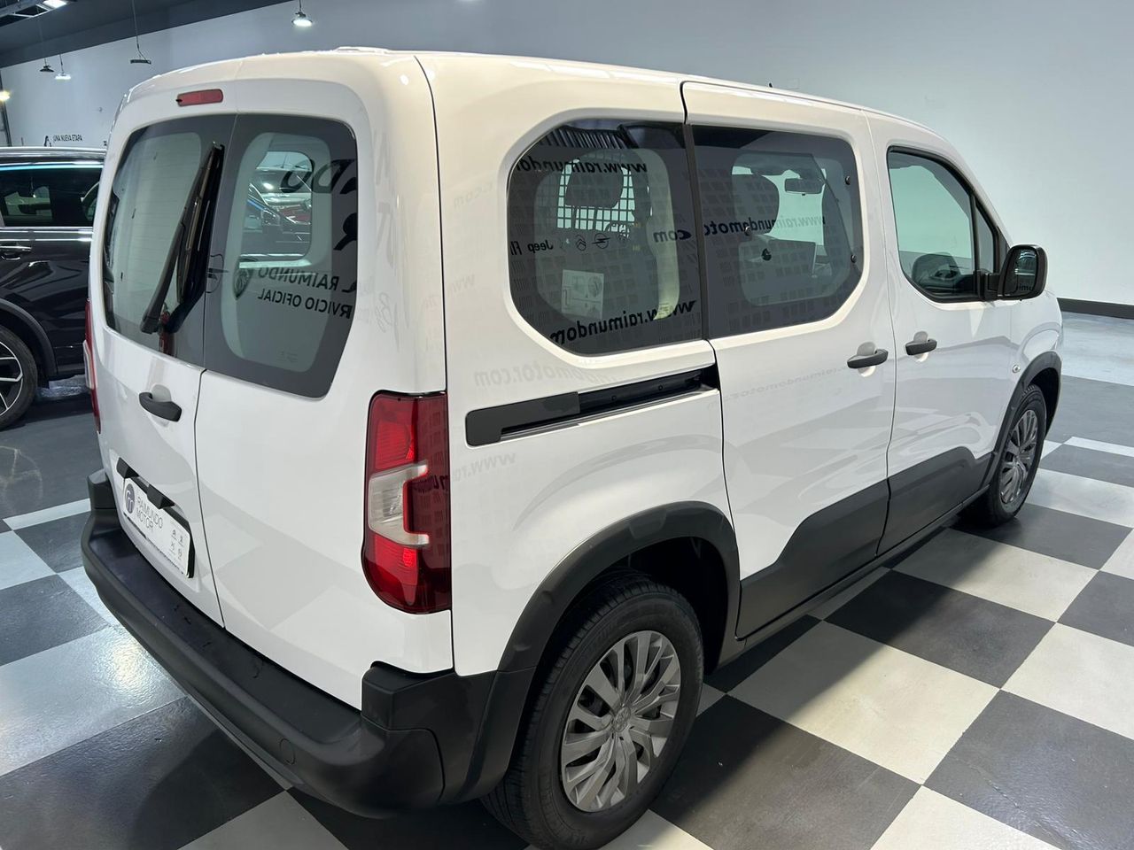 Peugeot Rifter 100 CV L1 - Foto 2