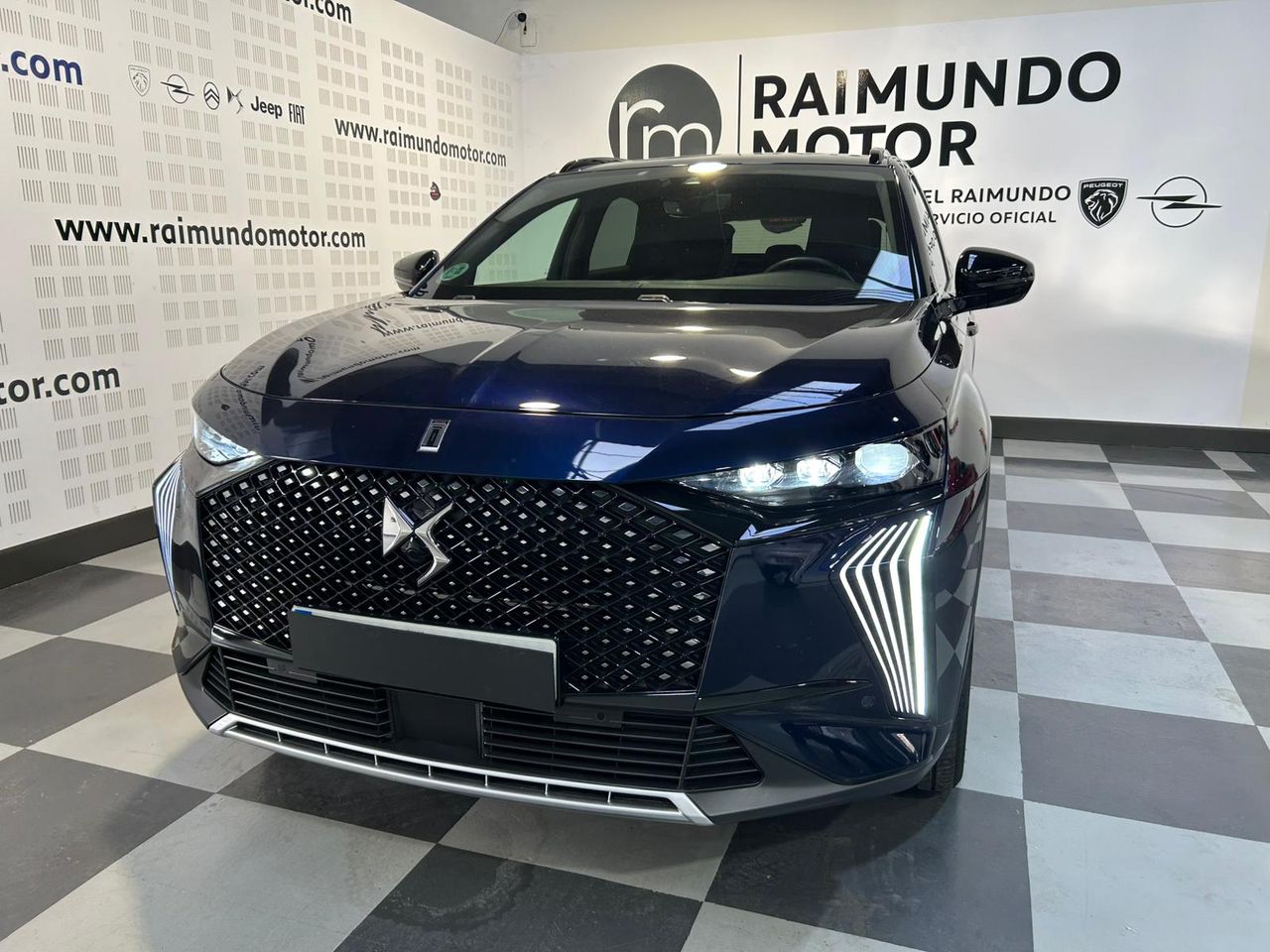 DS DS 7 7 Pallas BlueHDi 130 EAT8 - Foto 2