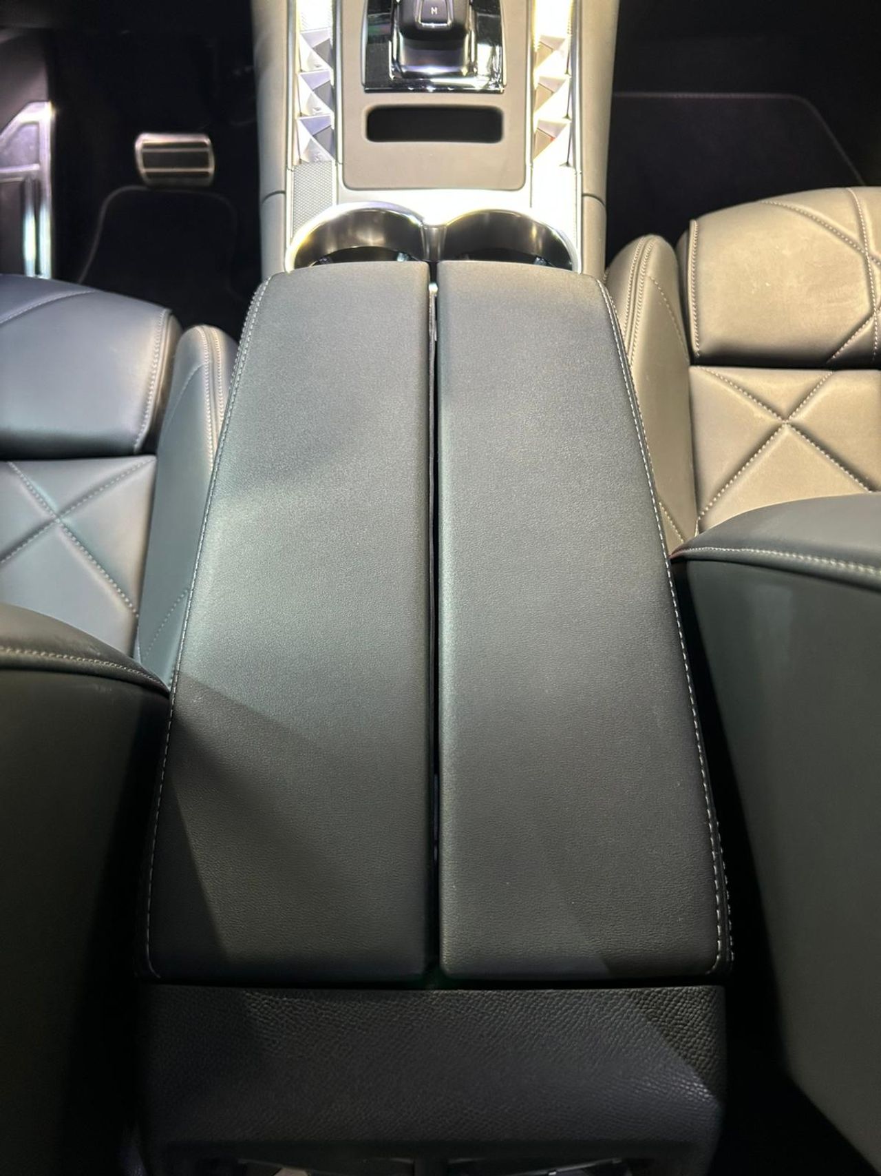 DS DS 7 7 Pallas BlueHDi 130 EAT8 - Foto 2