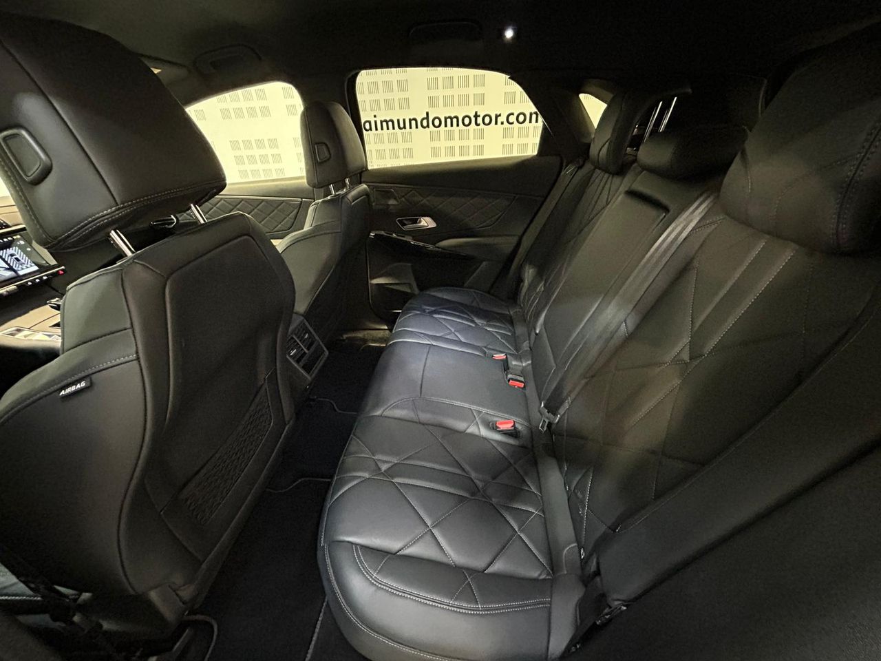 DS DS 7 7 Pallas BlueHDi 130 EAT8 - Foto 2