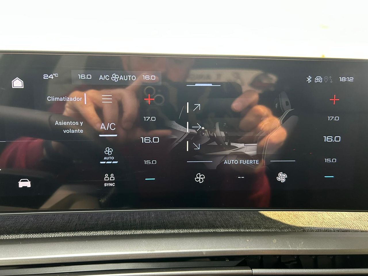 Peugeot 3008 Hybrid 3008 GT Hybrid 145 e-DCS6 - Foto 2