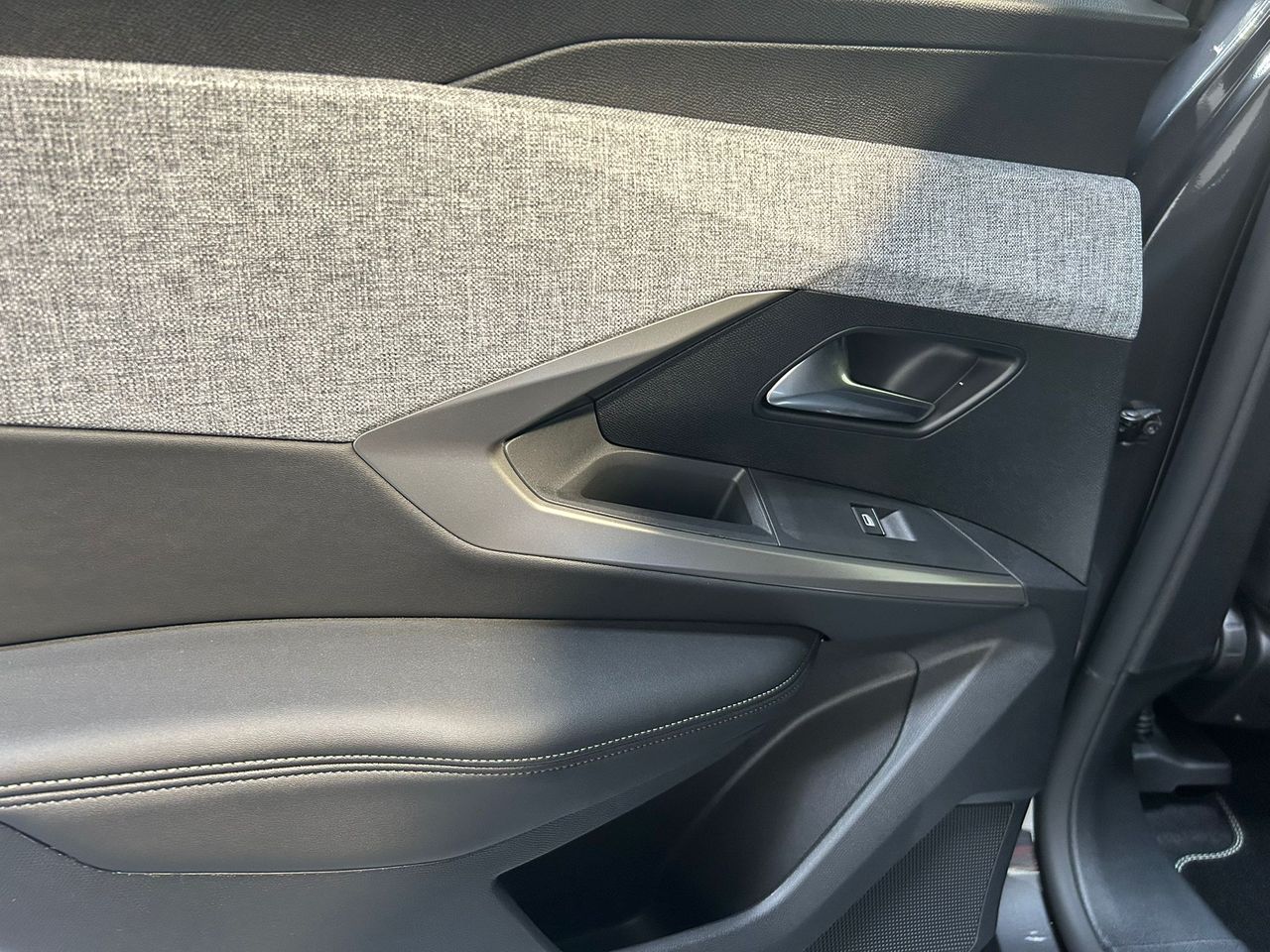 Peugeot 3008 Hybrid 3008 GT Hybrid 145 e-DCS6 - Foto 2