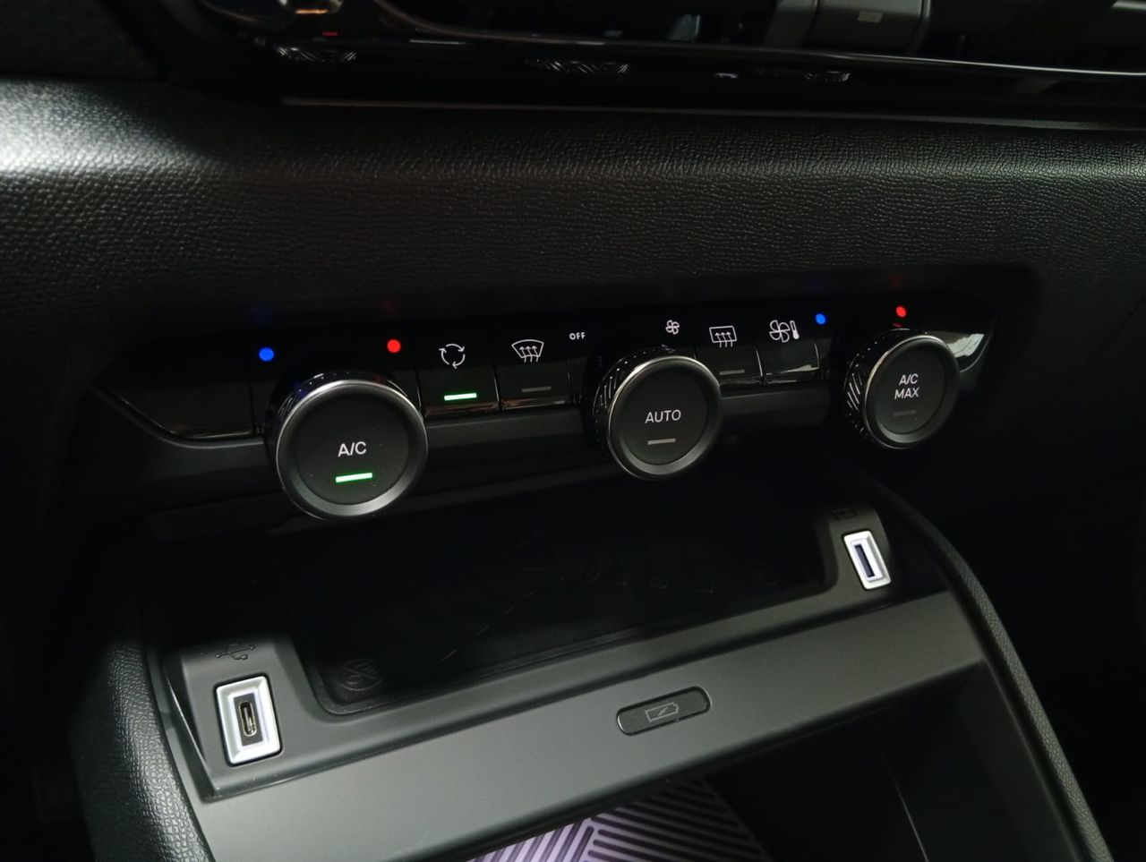 Citroën C4 C4 Hybrid 145CV MAX - Foto 2