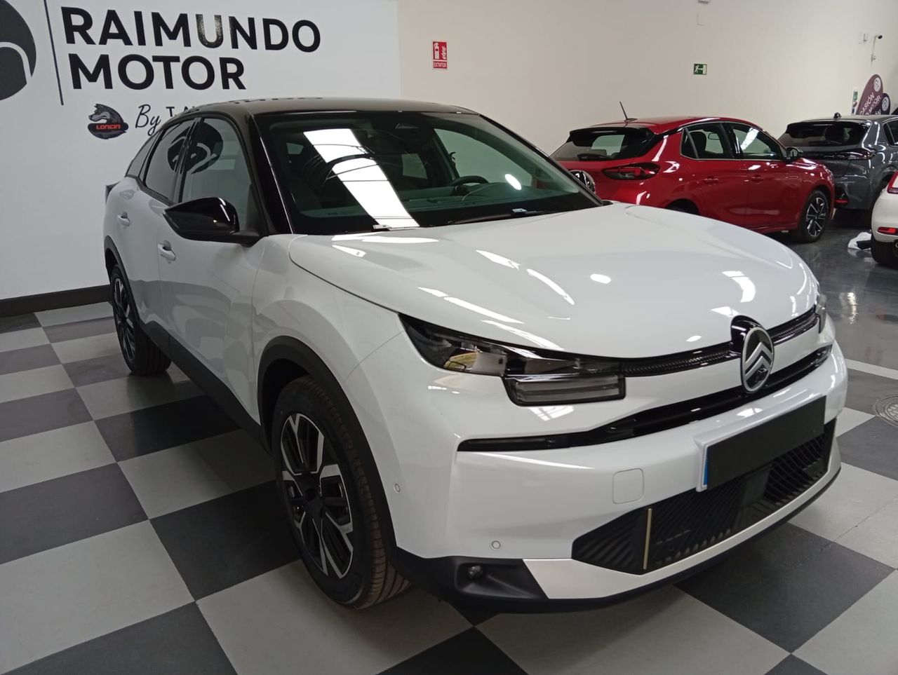 Citroën C4 C4 Hybrid 145CV MAX - Foto 2