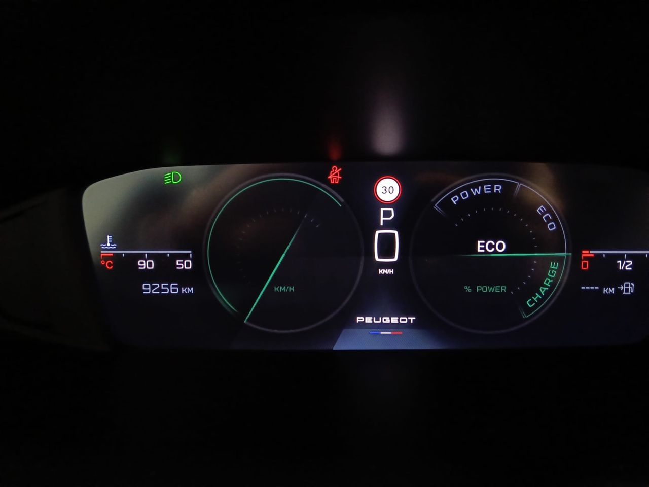 Peugeot 408 Allure Plug-In Hybrid 180 e-EAT8 - Foto 2