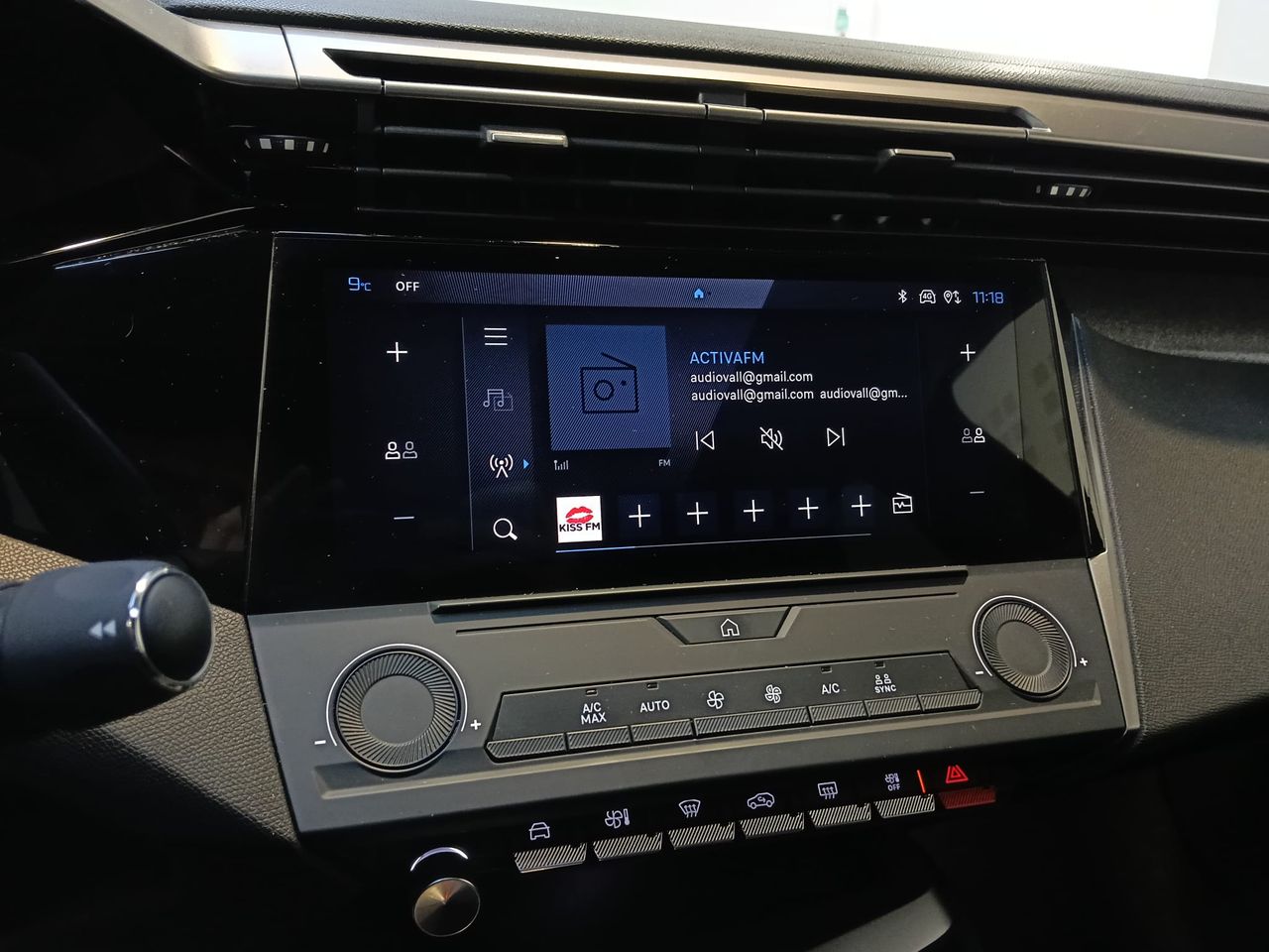 Peugeot 408 Allure Plug-In Hybrid 180 e-EAT8 - Foto 2