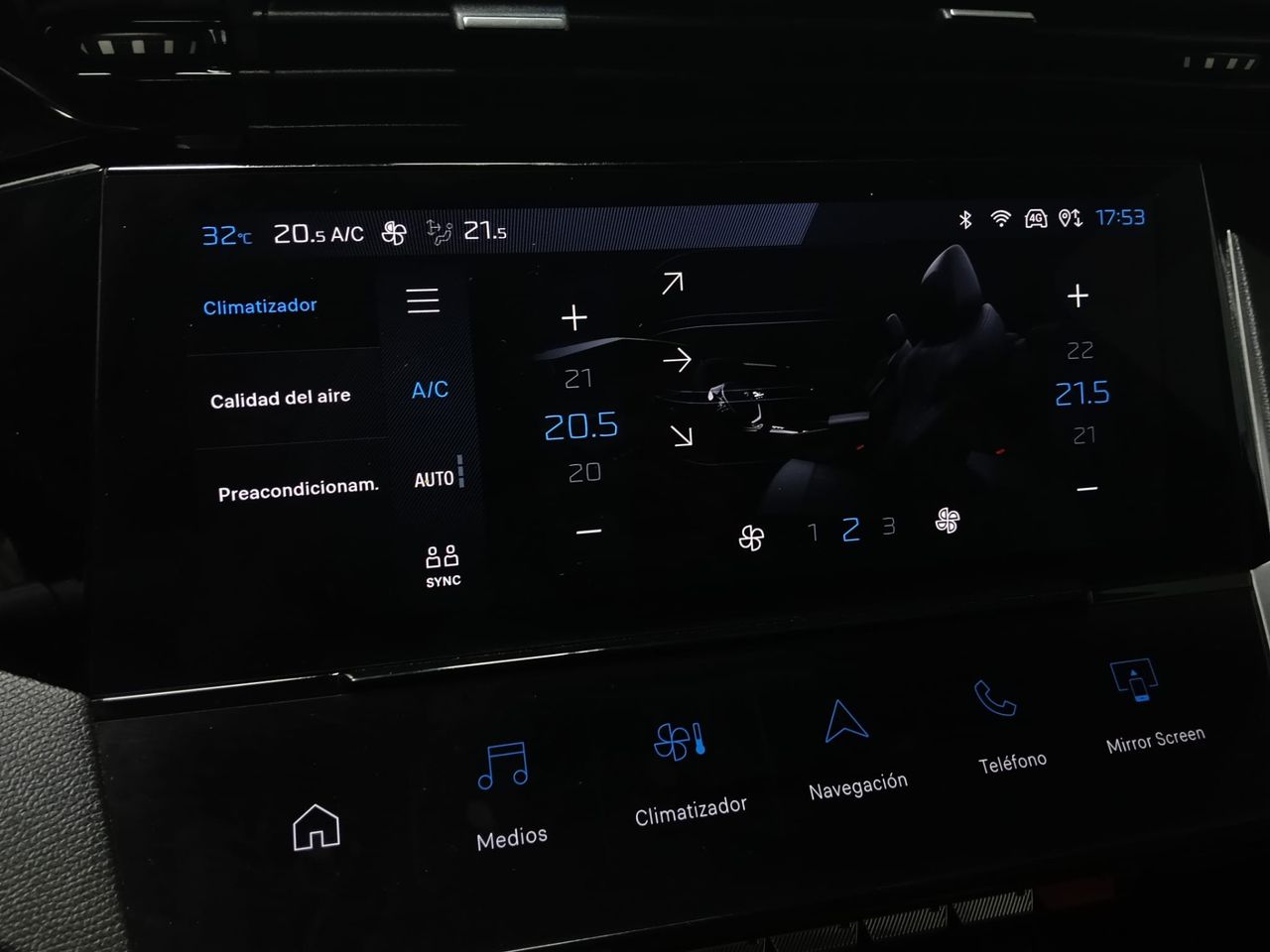 Peugeot 408 Allure Plug-In Hybrid 180 e-EAT8 - Foto 2