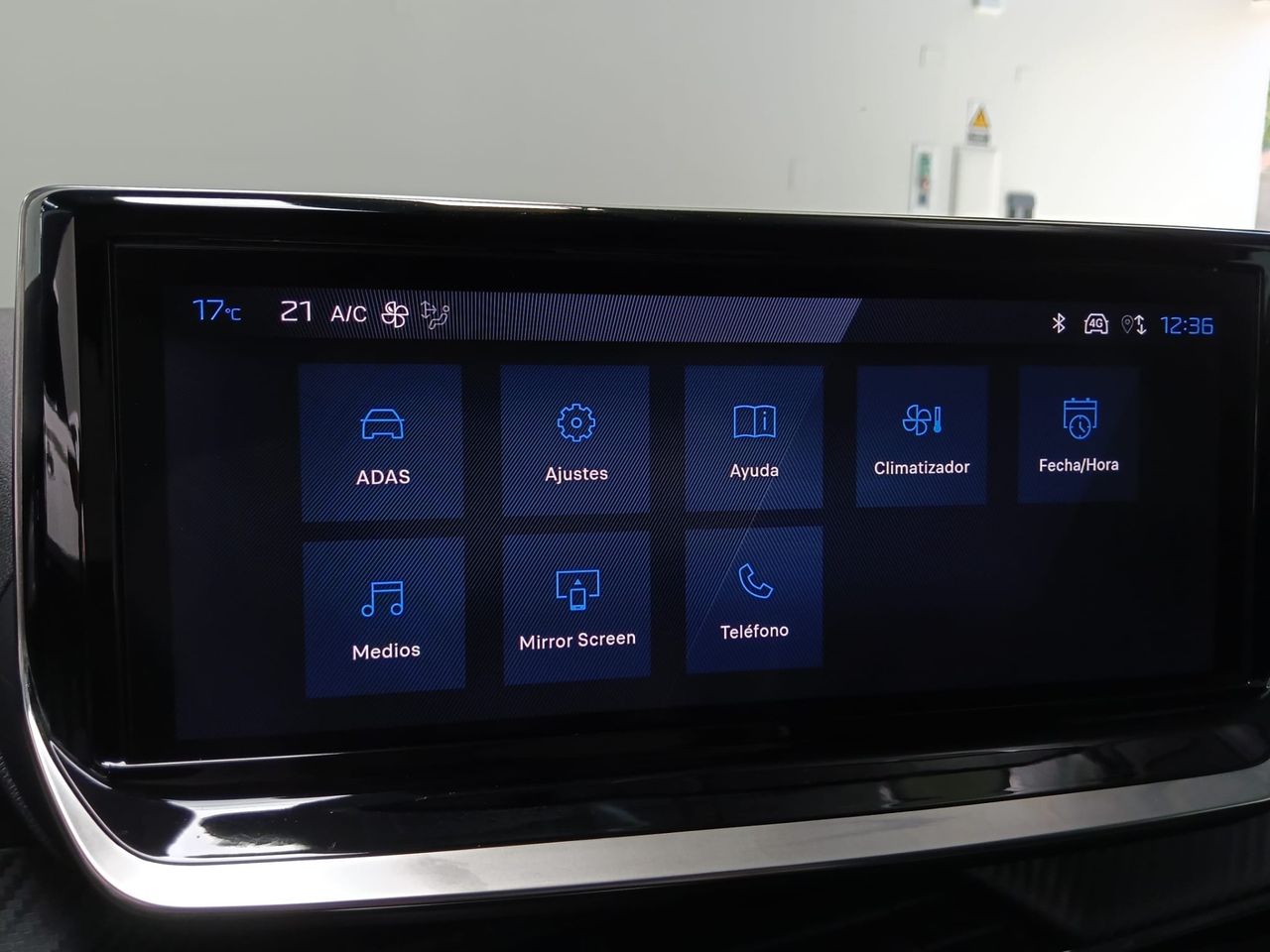 Peugeot 208 Allure Hybrid 110 e-DCS6 - Foto 2