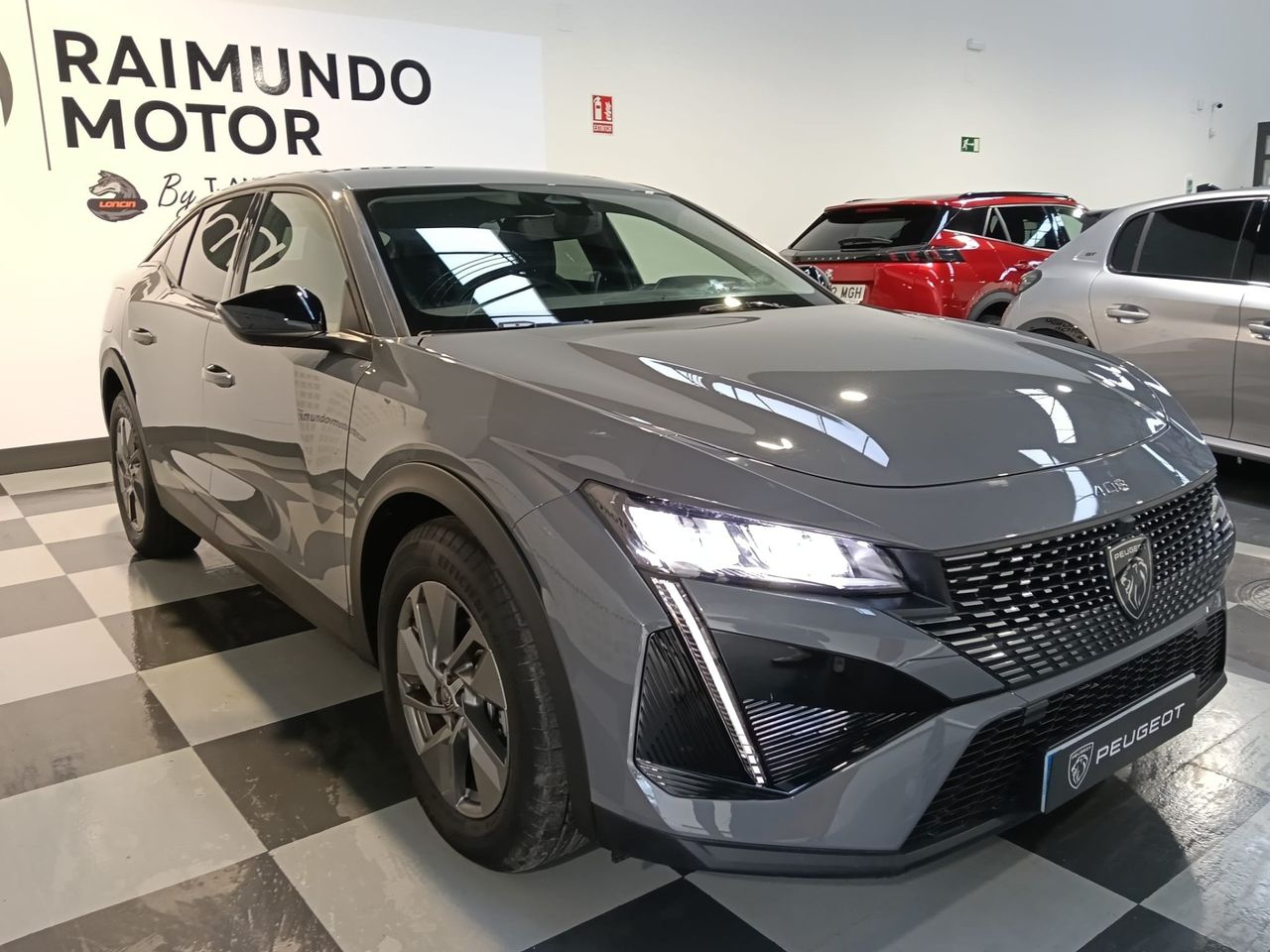 Peugeot 408 Allure Hybrid 145 e-DCS6 - Foto 2