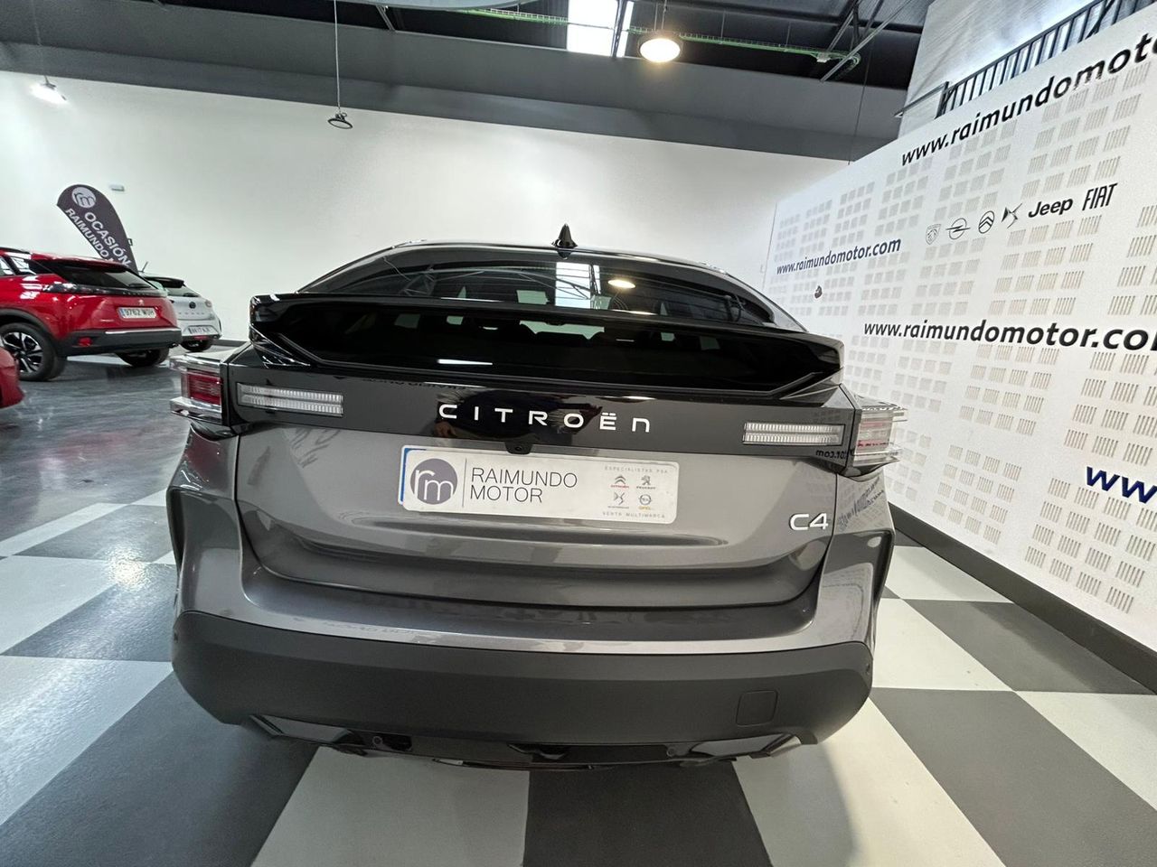 Citroën C4 Hybrid 145 CV Max - Foto 2