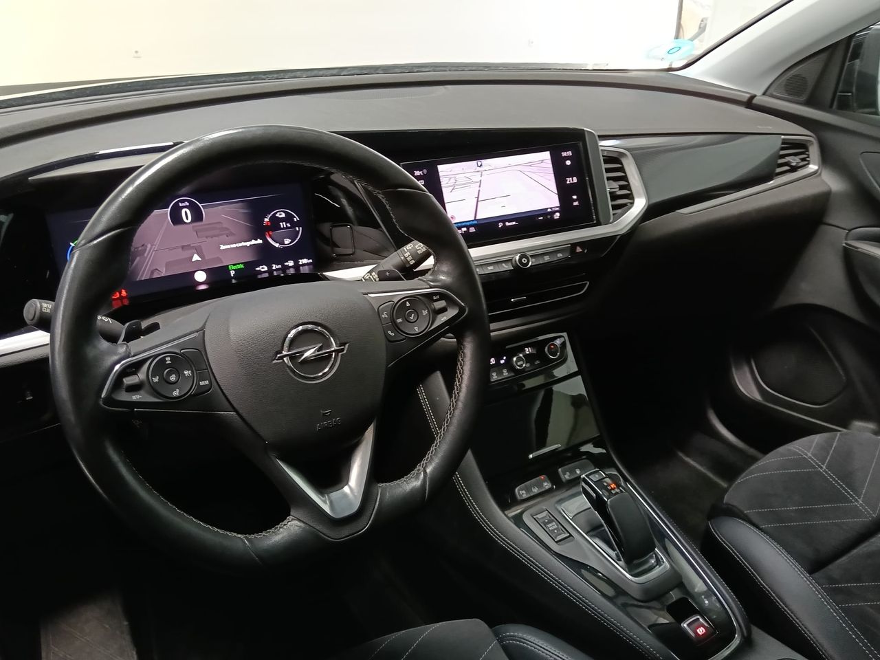 Opel Grandland GS 1.2T Hybrid 136 CV - Foto 2