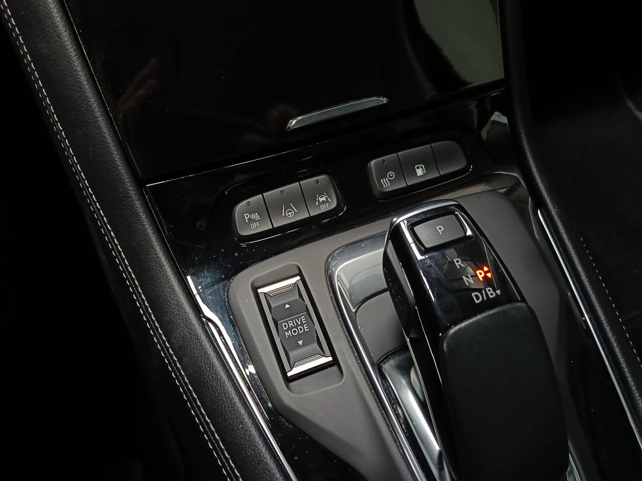 Opel Grandland GS 1.2T Hybrid 136 CV - Foto 2