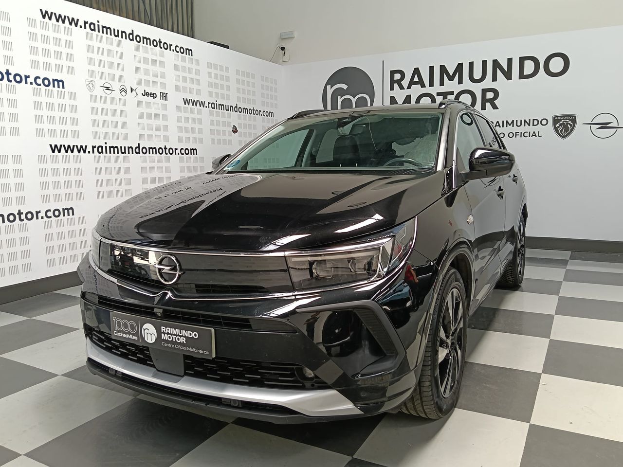 Opel Grandland GS 1.2T Hybrid 136 CV - Foto 2
