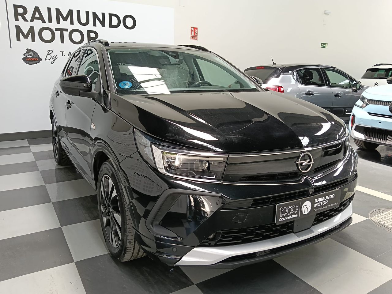 Opel Grandland GS 1.2T Hybrid 136 CV - Foto 2