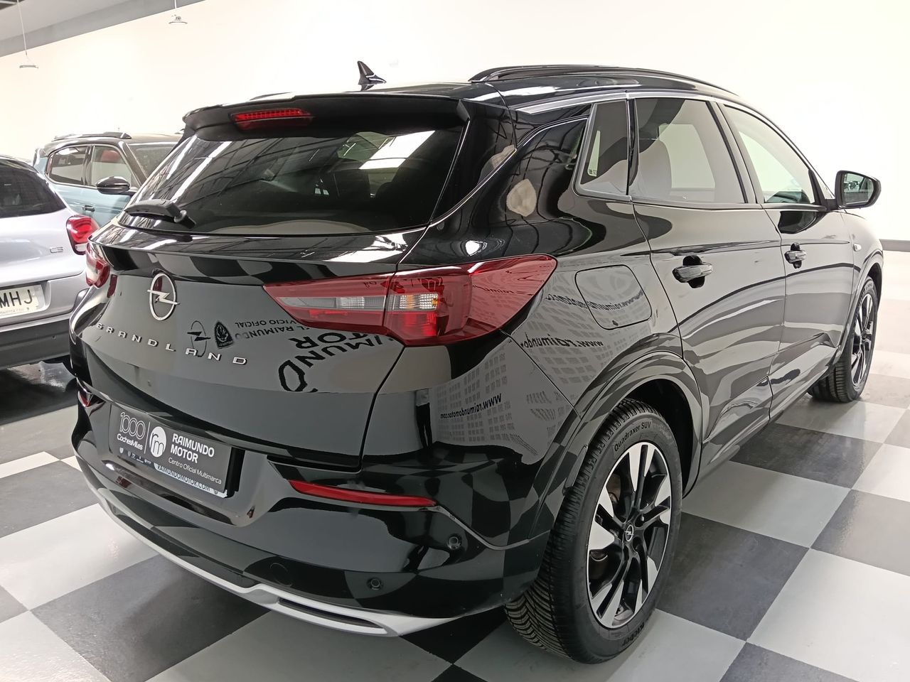 Opel Grandland GS 1.2T Hybrid 136 CV - Foto 2