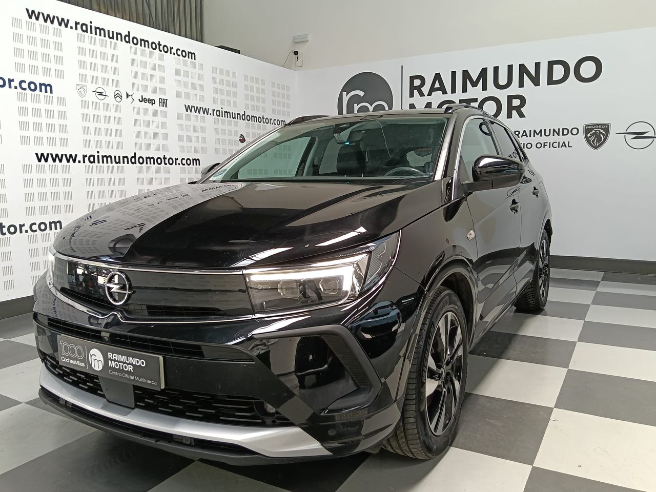 Opel Grandland GS 1.2T Hybrid 136 CV - Foto 2