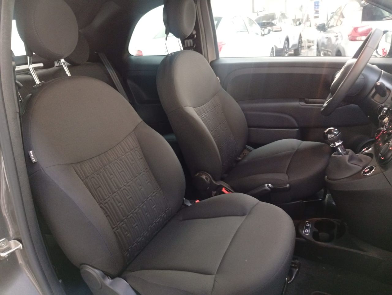Fiat 500 C Dolcevita 1.0 Hybrid 51 kW (70 CV) - Foto 2
