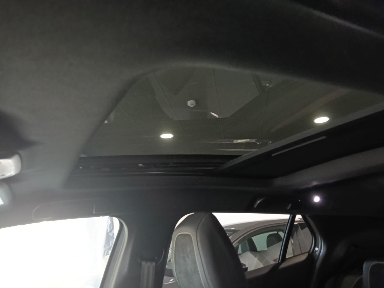 Peugeot 2008 GT Hybrid 145 e-DCS6 - Foto 2