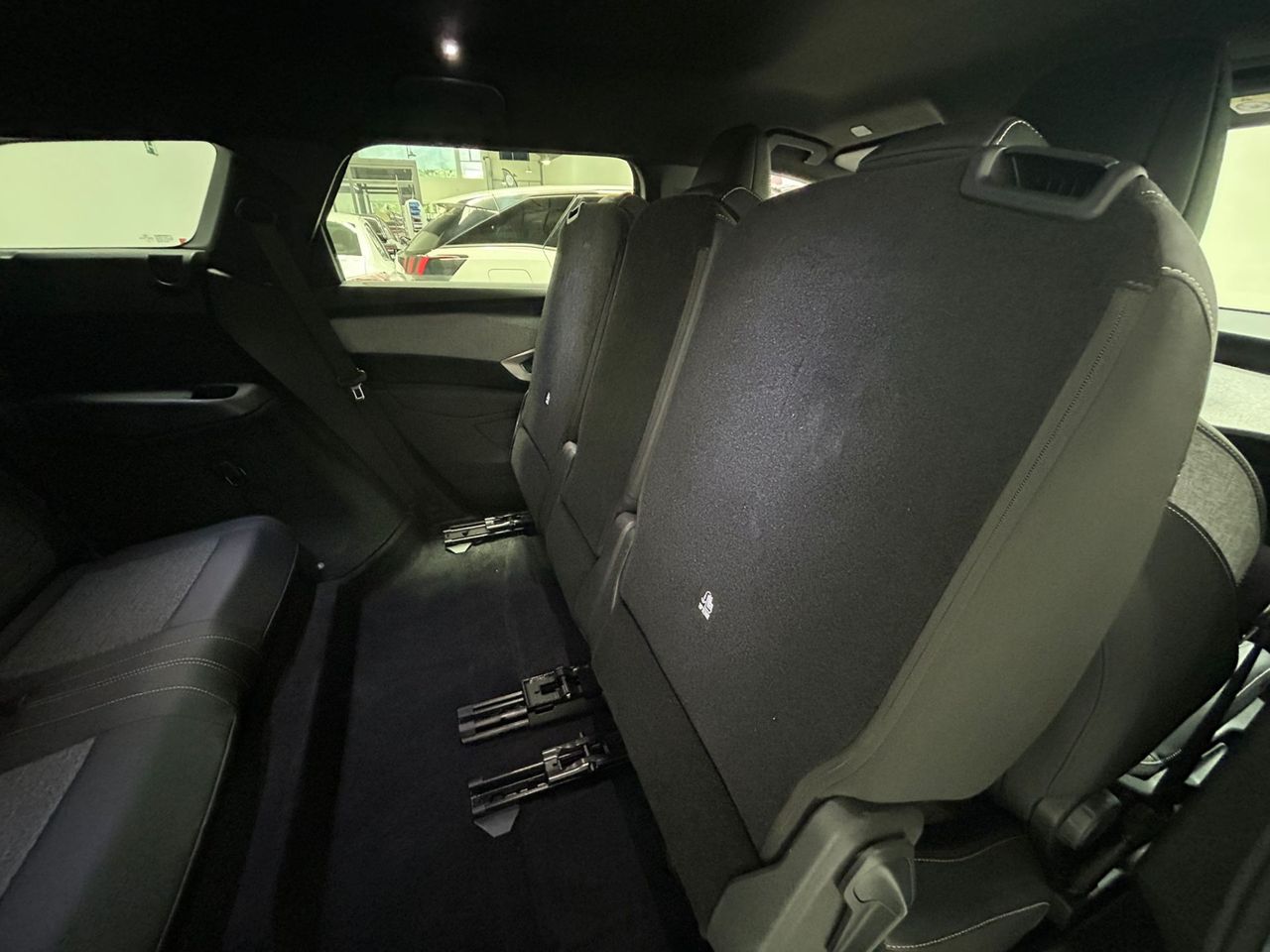 Peugeot 5008 Allure Hybrid 145 e-DCS6 - Foto 2