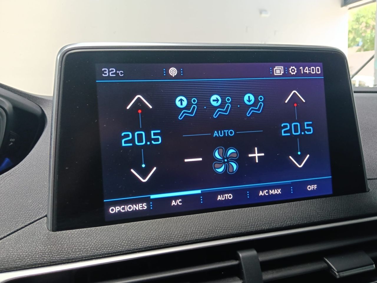 Peugeot 3008 Allure 1.5 BlueHDi 130 - Foto 2