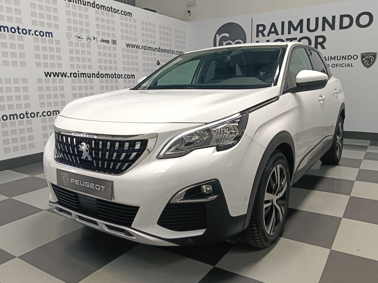 Peugeot 3008 Allure 1.5 BlueHDi 130 - Foto 2