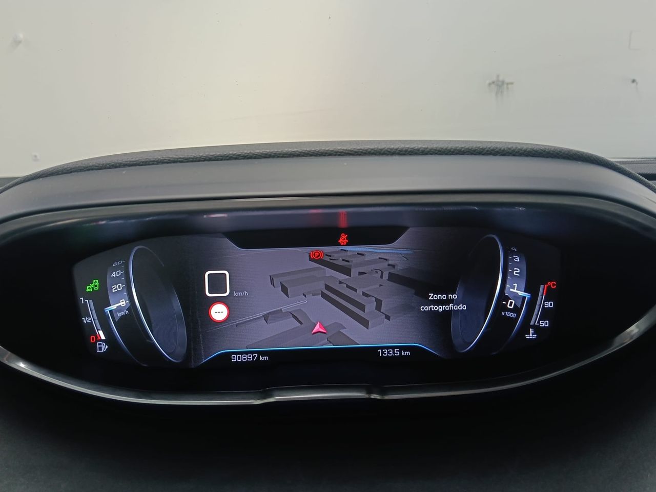 Peugeot 3008 Allure 1.5 BlueHDi 130 - Foto 2
