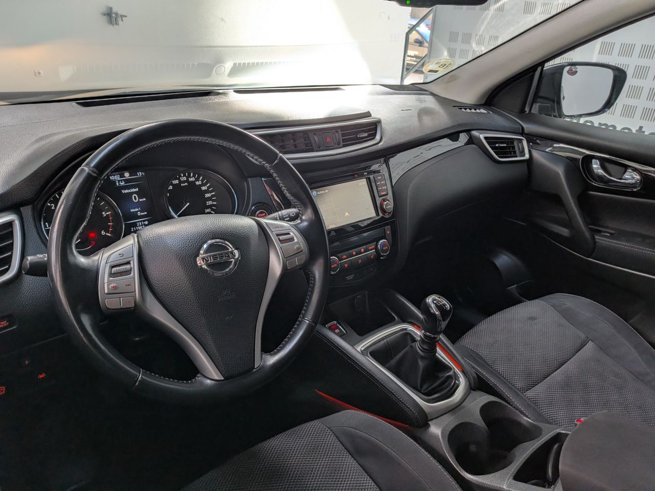 Nissan Qashqai 1.6 dCi 130 CV Stop&Start 4X2 N-TEC XTRONIC CVT - Foto 2